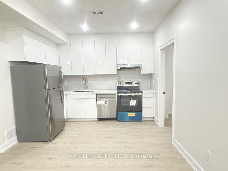 Detached at 6 Fred lablanc Drive, Markham, ON L6B 1R8, Markham