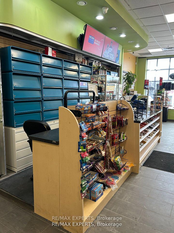 1410 Major Mackenzie Drive C6, Vaughan, ON L6A 4H6