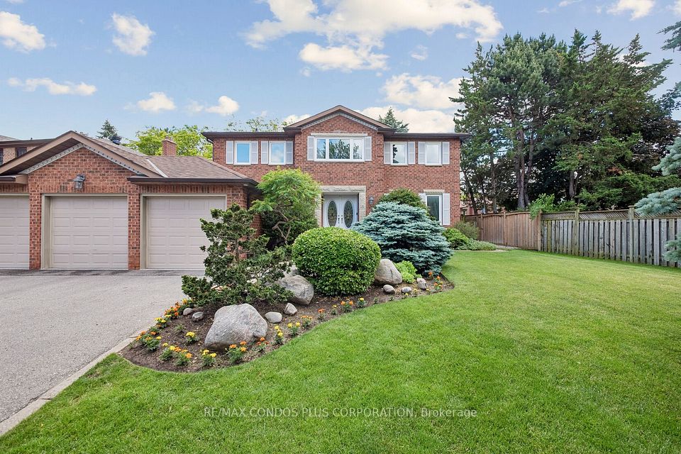 Detached at 57 Delhi Crescent, Markham, ON L3R 4J5, Markham