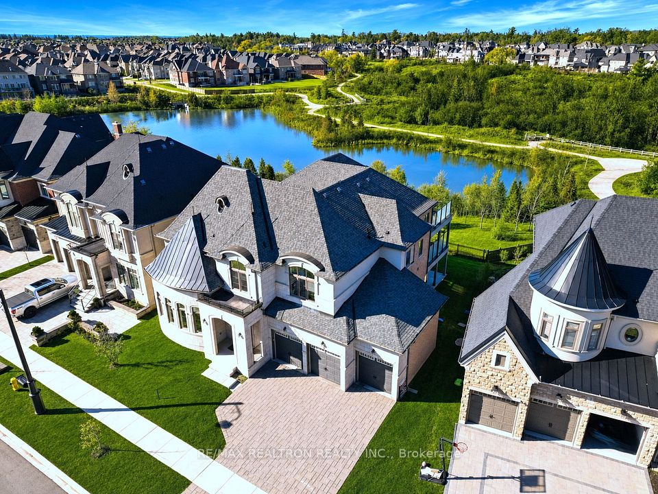 Detached at 52 Rolling Green Court, Vaughan, ON L4H 4K7, Vaughan