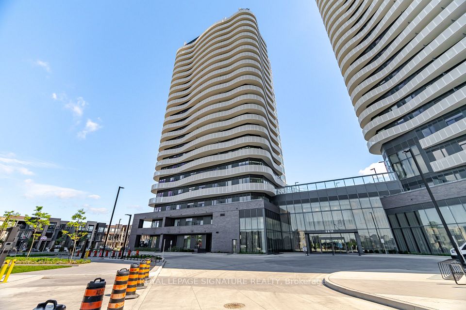 Condo Apartment at 10 Flavelle Trail 805, Vaughan, ON L4L 1V8, Vaughan