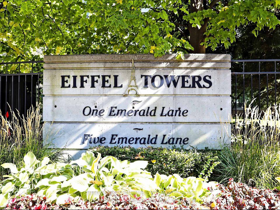 Condo Apartment at 1 Emerald Lane 704, Vaughan, ON L4J 8N2, Vaughan