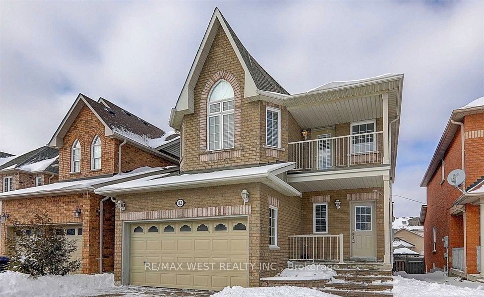 Detached at 82 Antique Drive BSMT, Richmond Hill, ON L4E 4G3, Richmond Hill