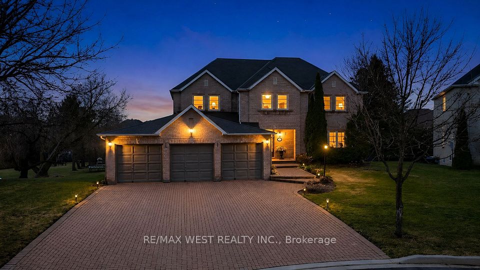 Detached at 93 Fern Valley Crescent, Richmond Hill, ON L4E 2J6, Richmond Hill