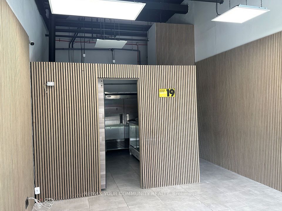 7181 Yonge Street 13, Markham, ON L3T 0C7