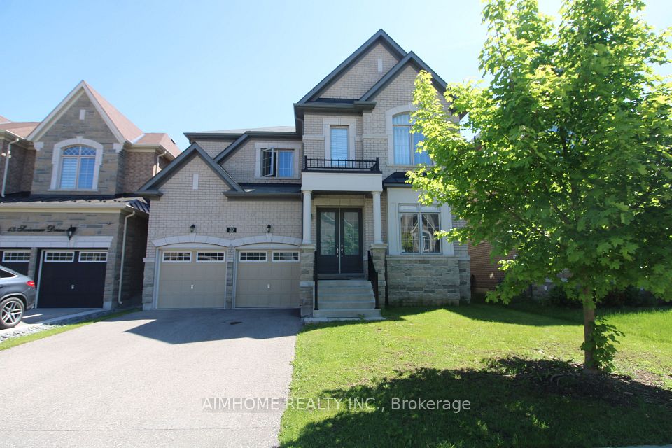 Detached at 39 Scrivener Drive, Aurora, ON L4G 0Y8, Aurora
