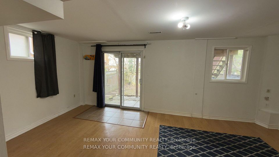 Semi-Detached at 117 English Oak Drive Basement, Richmond Hill, ON L4E 3X4, Richmond Hill