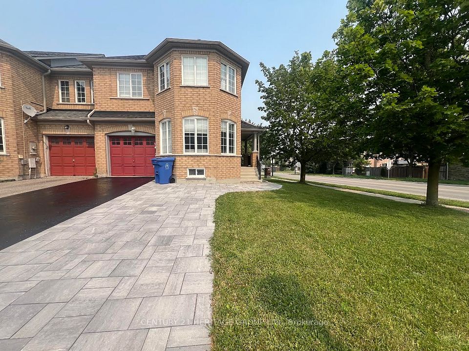 Att/Row/Townhouse at 109 Bonshaw Avenue, Newmarket, ON L3X 2R7, Newmarket