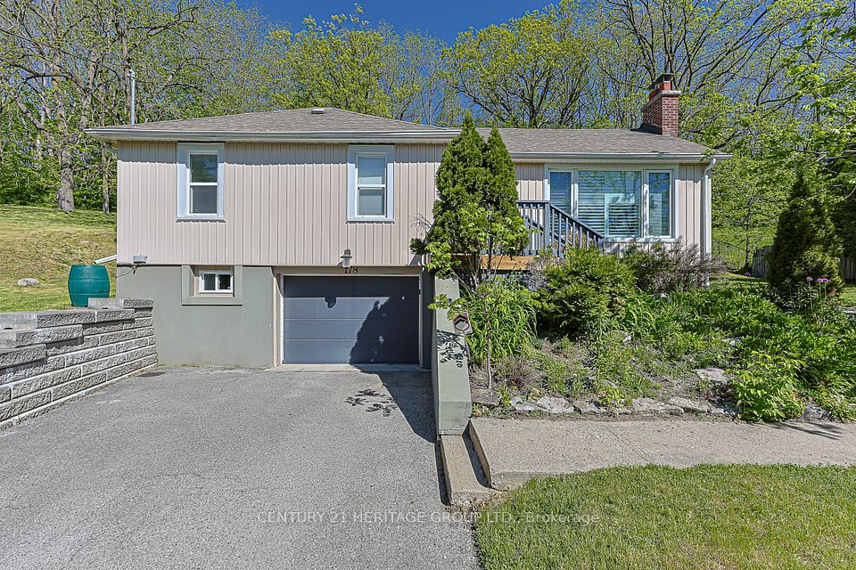 Detached at 178 Main Street N, Newmarket, ON L3Y 9B2, Newmarket