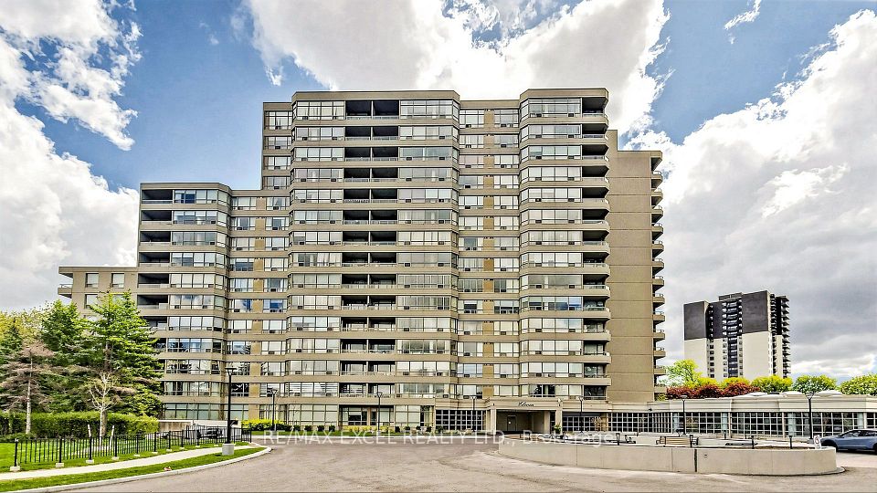 Condo Apartment at 11 Townsgate Drive 718, Vaughan, ON L4J 8G4, Vaughan