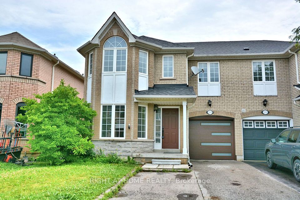 Semi-Detached  at 255 Marble Place, Newmarket, ON L3X 2Y3, Newmarket