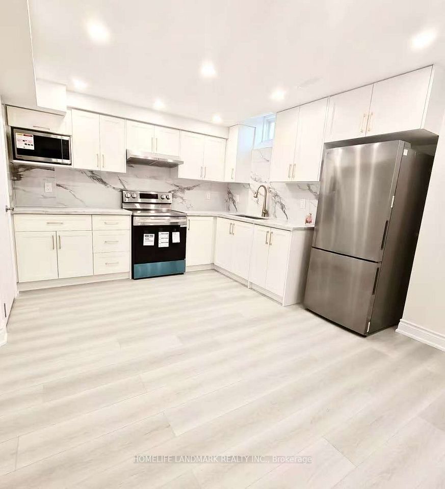 Detached at 252 Borealis Avenue, Aurora, ON L4G 7V9, Aurora