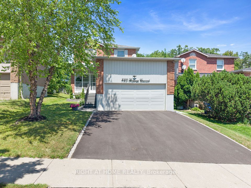 Detached at 229 Billings Crescent, Newmarket, ON L3Y 7Y8, Newmarket