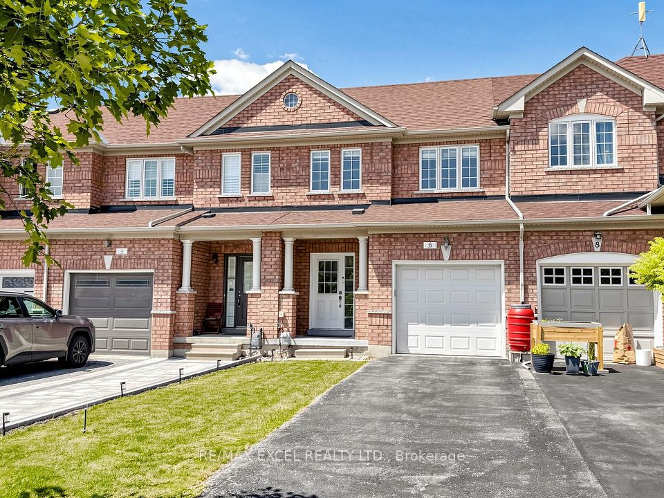 Att/Row/Townhouse at 6 Barr Crescent, Aurora, ON L4G 0B8, Aurora