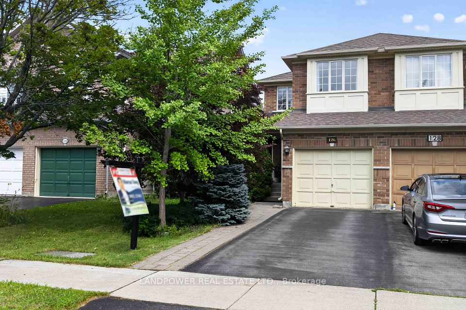 Semi-Detached at 126 Rideau Drive, Richmond Hill, ON L4B 4P2, Richmond Hill