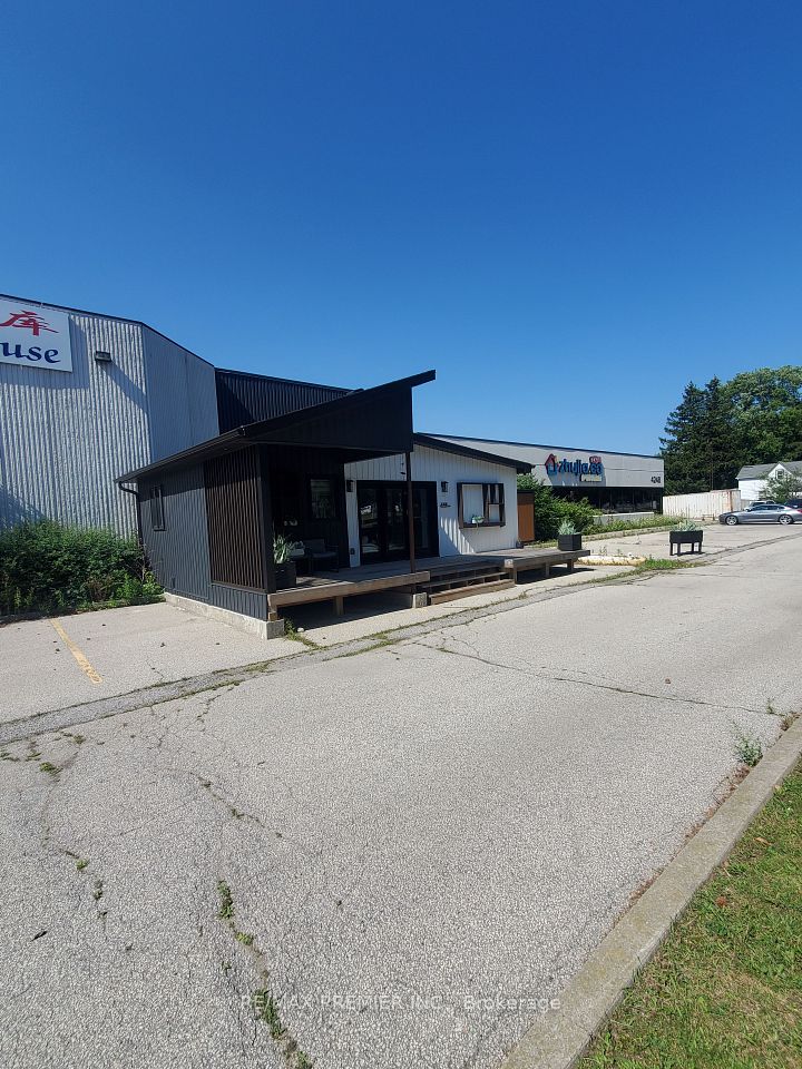 4248 14th Avenue, Markham, ON L3R 0J3