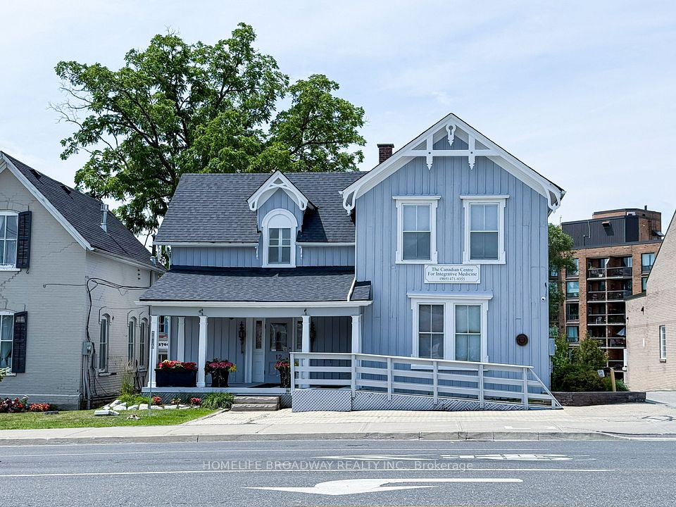 12 Main Street N, Markham, ON L3P 1X2