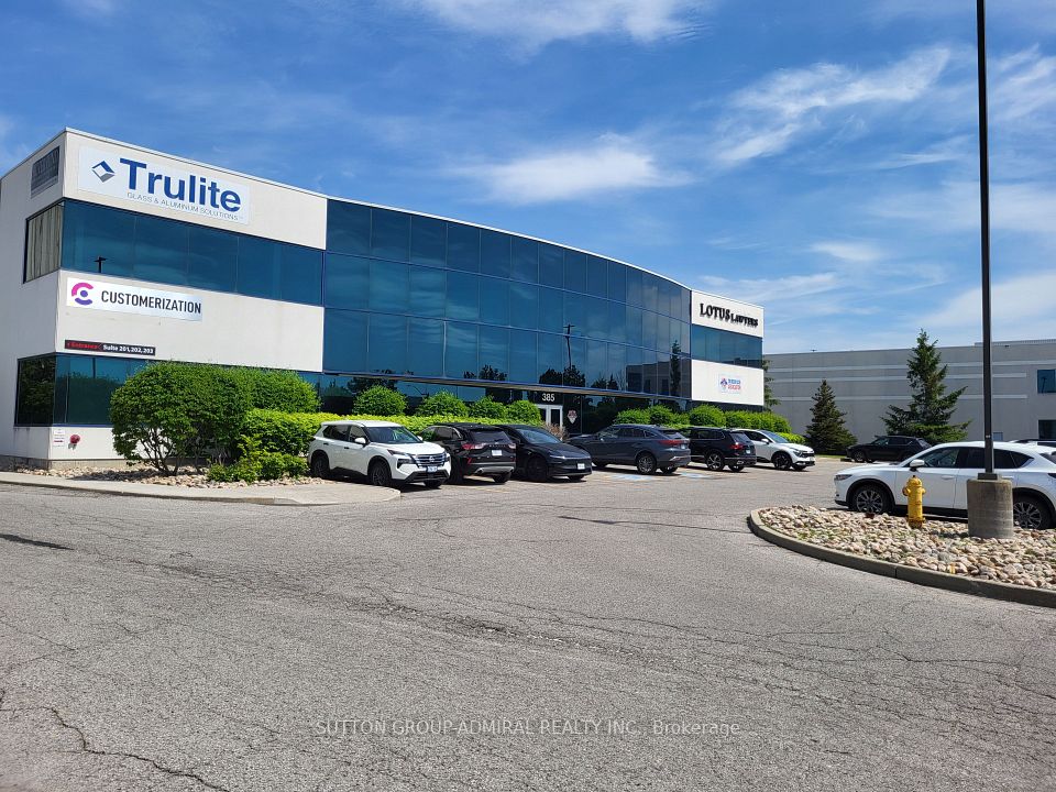 385 Connie Crescent 102, Vaughan, ON L4K 5R2