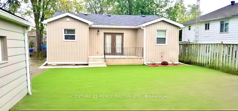 Detached at 242 Simcoe Avenue, Georgina, ON L4P 2H8, Georgina