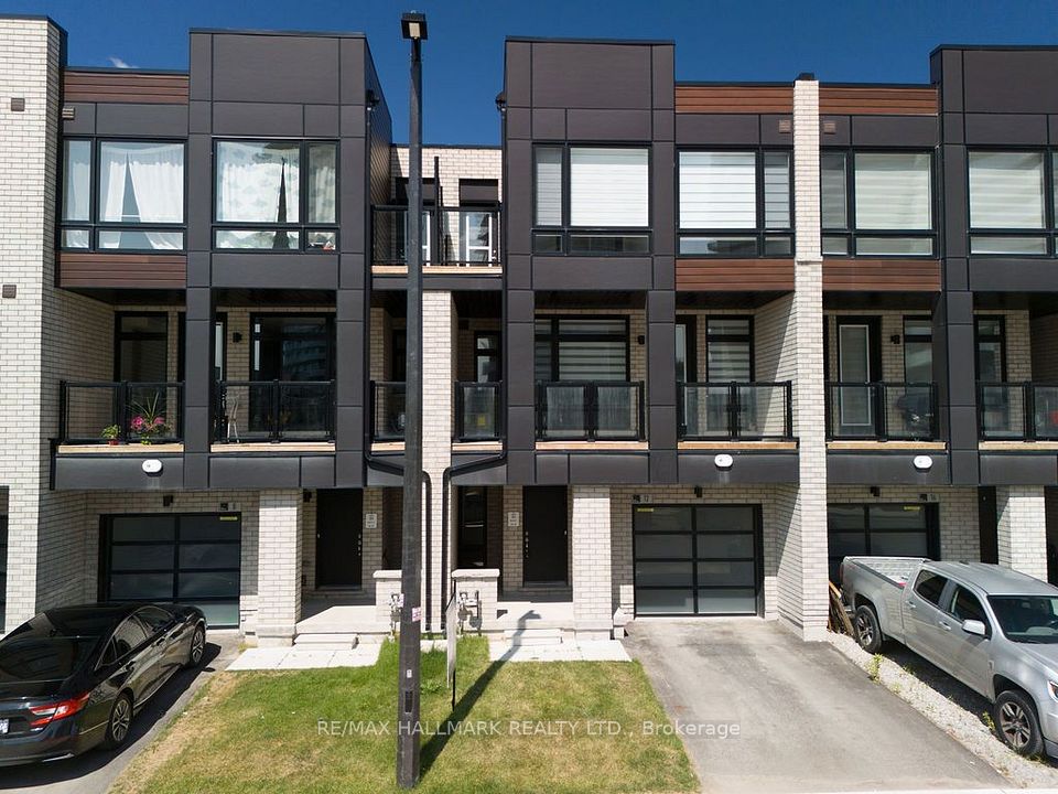Att/Row/Townhouse at 12 Dandara Gate, Vaughan, ON L4L 1V8, Vaughan
