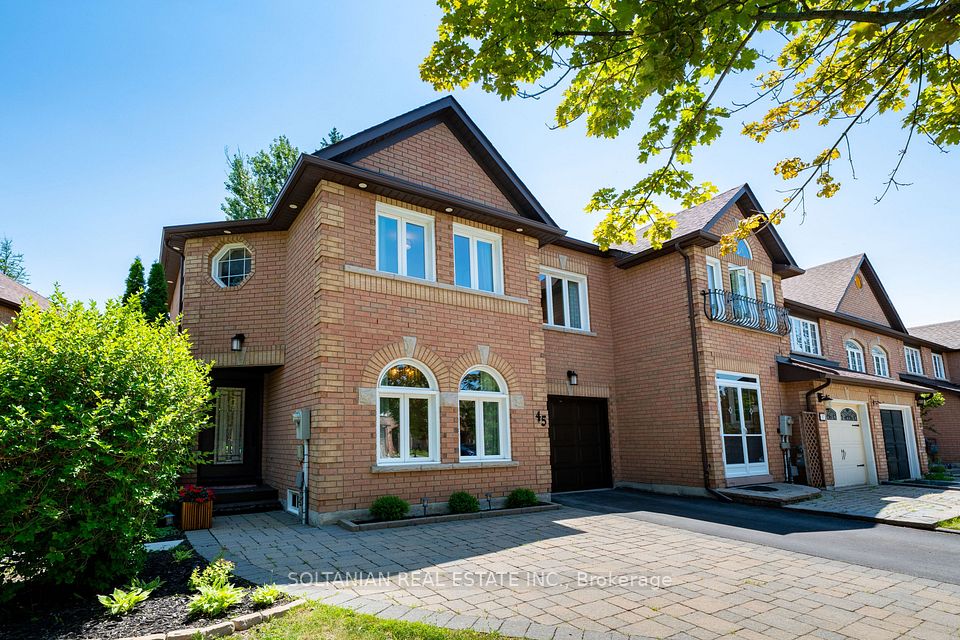 Att/Row/Townhouse at 45 Mistleflower Court, Richmond Hill, ON L4E 3T9, Richmond Hill
