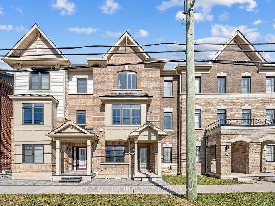 Att/Row/Townhouse at 10941 Victoria Square Boulevard, Markham, ON L6C 0Z3, Markham
