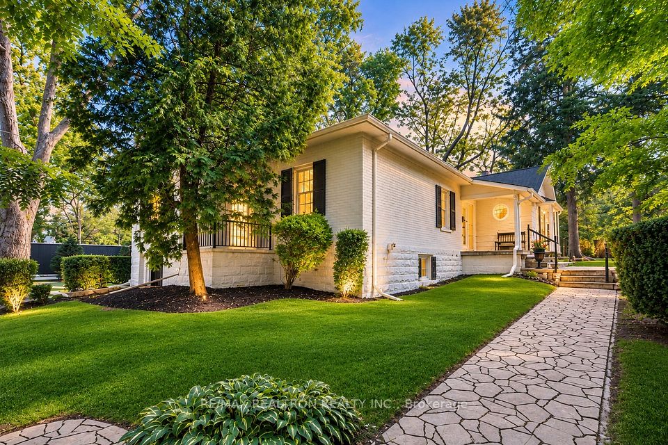 Detached at 151 Brooke Street, Vaughan, ON L4J 1Z2, Vaughan