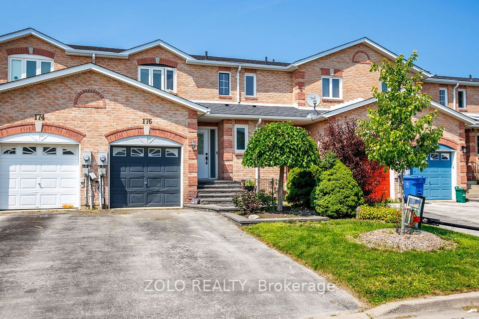 Att/Row/Townhouse at 176 Fairwood Drive, Georgina, ON L4P 3Y3, Georgina
