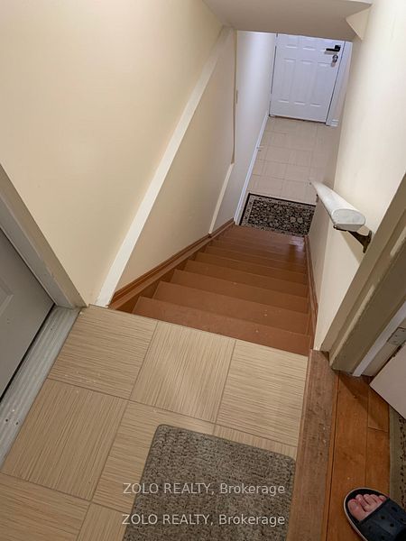 Detached at 175 Mabley Crescent Basement, Vaughan, ON L4J 2Z7, Vaughan