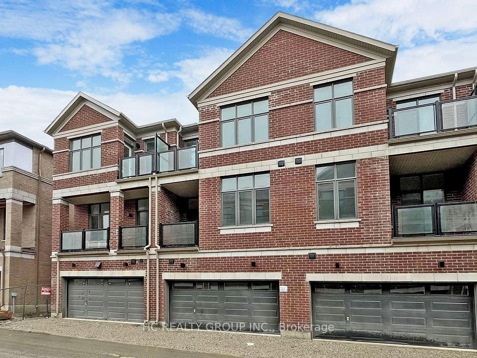 Att/Row/Townhouse at 28 Millman Lane, Richmond Hill, ON L4S 0P8, Richmond Hill