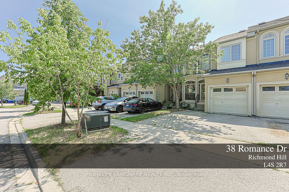 Att/Row/Townhouse at 38 Romance Drive, Richmond Hill, ON L4S 2R7, Richmond Hill