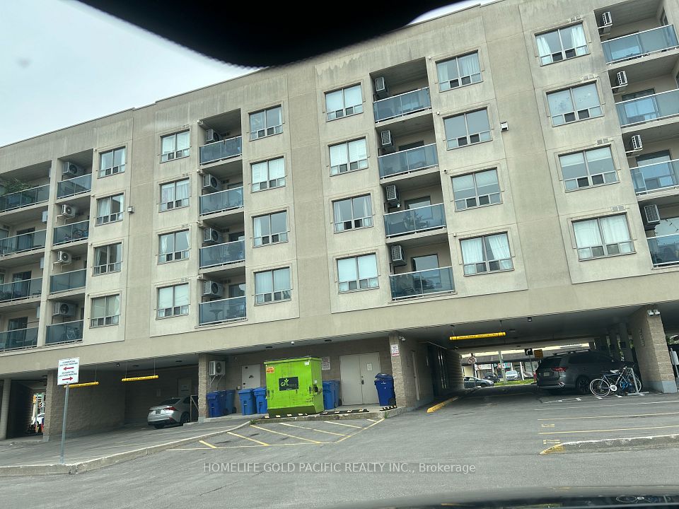 Condo Apartment at 160 Wellington Street E 310, Aurora, ON L4G 1J5, Aurora