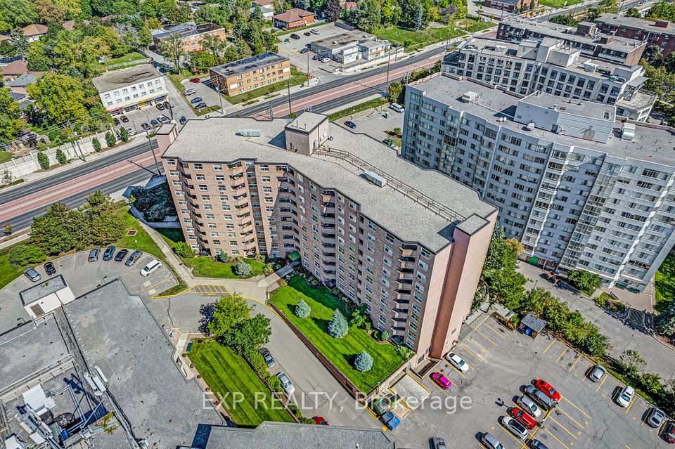 Condo Apartment at 260 Davis Drive 1014, Newmarket, ON L3Y 7C3, Newmarket