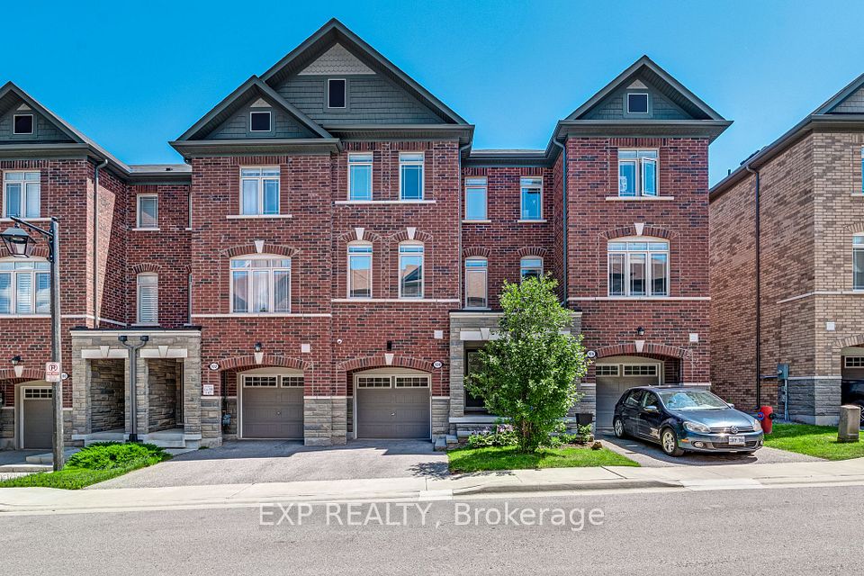Att/Row/Townhouse at 104 Gordon Circle, Newmarket, ON L3Y 0C9, Newmarket