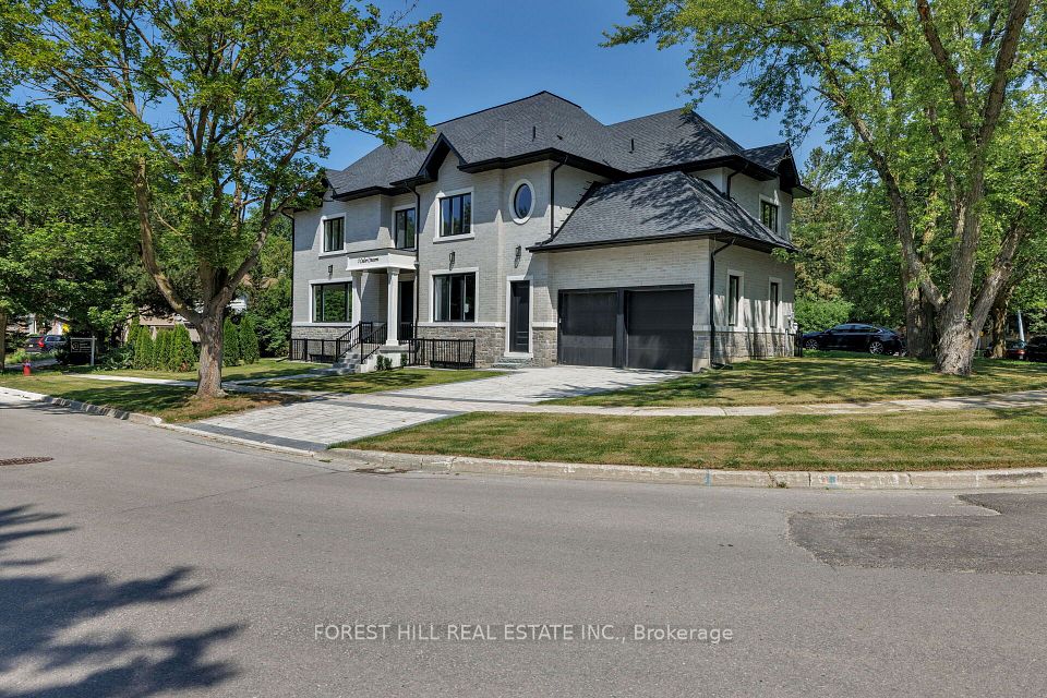 Detached at 5 Cedar Crescent, Aurora, ON L4G 3J7, Aurora