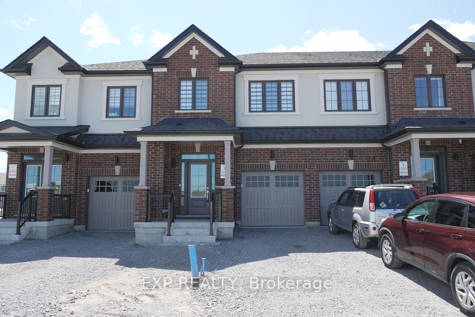 Att/Row/Townhouse at 26 Alfred Garvey Gate, Georgina, ON L4P 0M4, Georgina