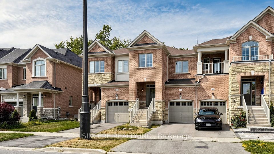 Att/Row/Townhouse at 74 Paper Mills Crescent, Richmond Hill, ON L4E 0V4, Richmond Hill