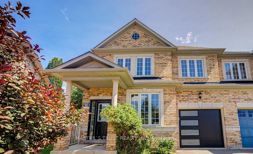 Semi-Detached at 33 Levellands Crescent, Richmond Hill, ON L4B 0A5, Richmond Hill