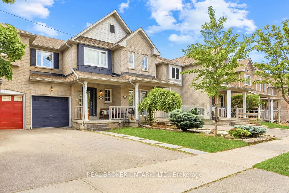 Att/Row/Townhouse at 86 Coleridge Drive, Newmarket, ON L3X 2T5, Newmarket