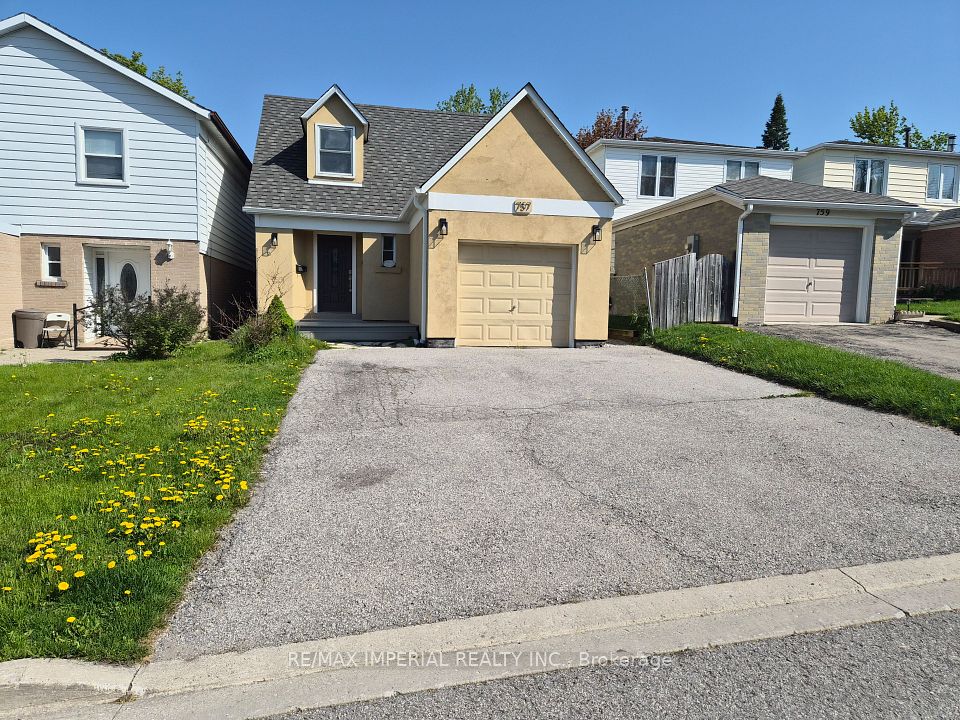 Detached at 757 Pam Crescent, Newmarket, ON L3Y 5B7, Newmarket
