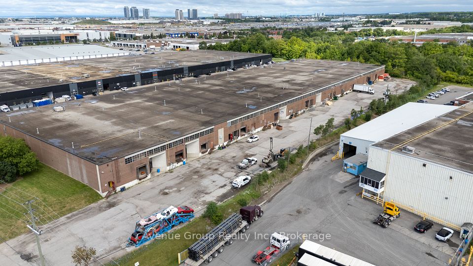 575 Bowes Road Unit 1, Vaughan, ON L4K 1J5