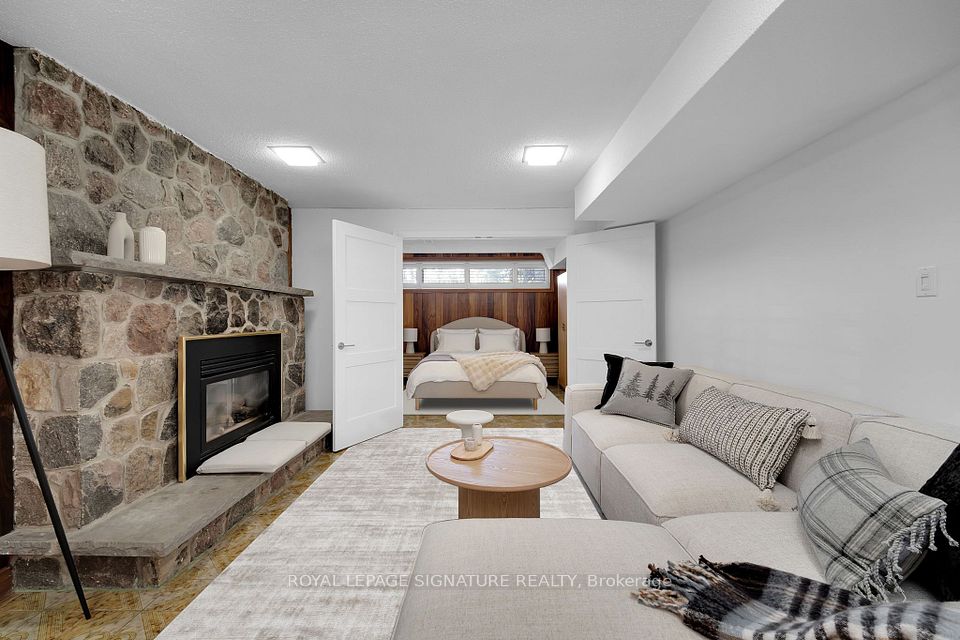 Detached at 49 Sylvadene Parkway Lower, Vaughan, ON L4L 2M5, Vaughan