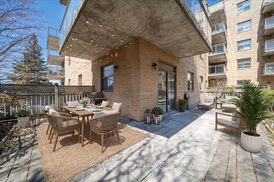 Condo Apartment at 2502 Rutherford Road 111, Vaughan, ON L4K 5N6, Vaughan