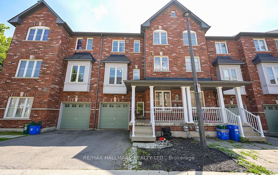 Att/Row/Townhouse at 15 Old Colony Road 87, Richmond Hill, ON L4E 4L5, Richmond Hill