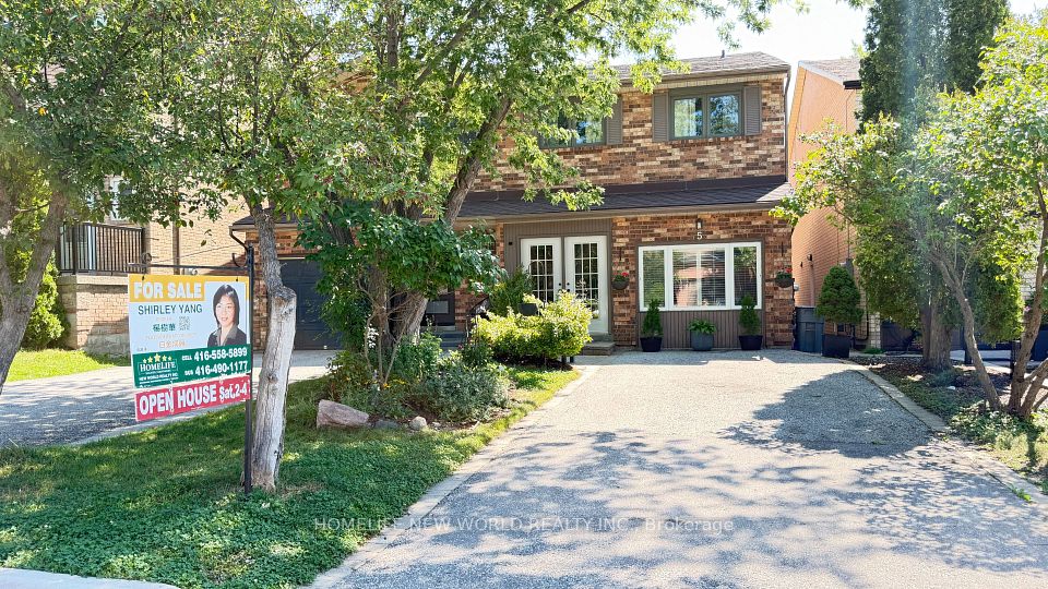 Semi-Detached  at 5 Doral Gate, Markham, ON L3T 7K6, Markham