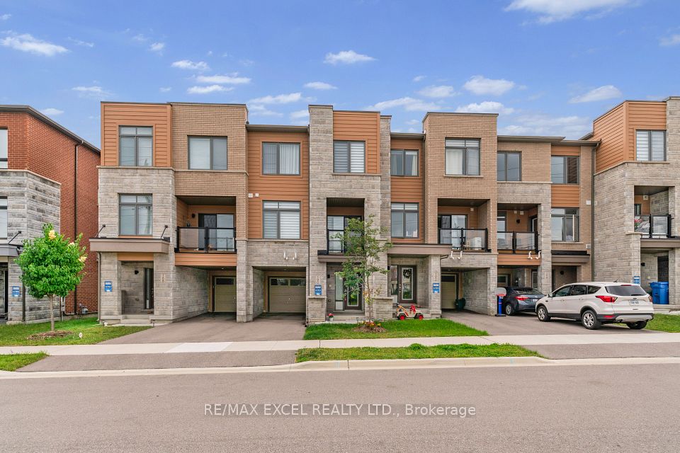 Att/Row/Townhouse at 190 Vantage Loop, Newmarket, ON L3X 0L3, Newmarket