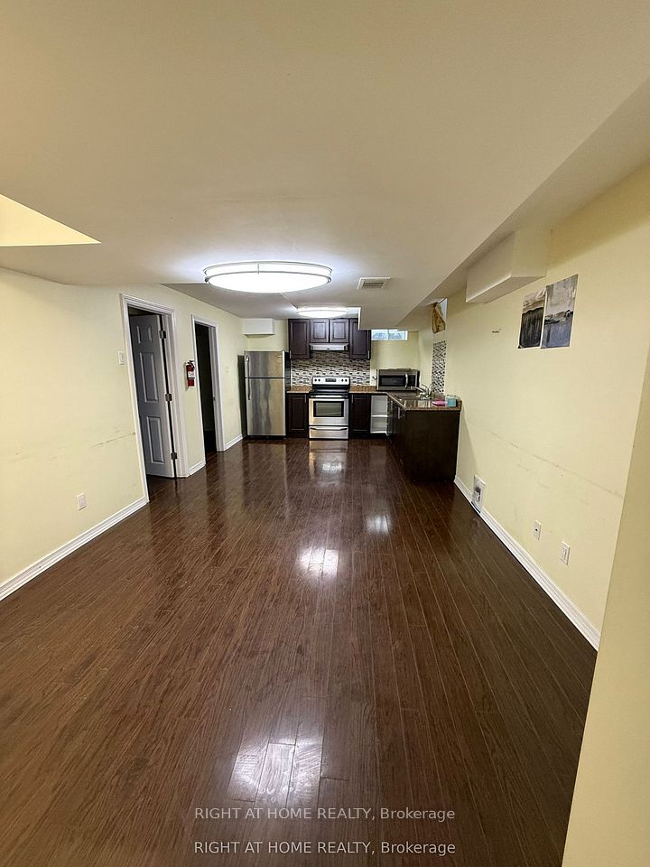 Detached at 64 Williamson Family Hollow, Newmarket, ON L3X 3K2, Newmarket