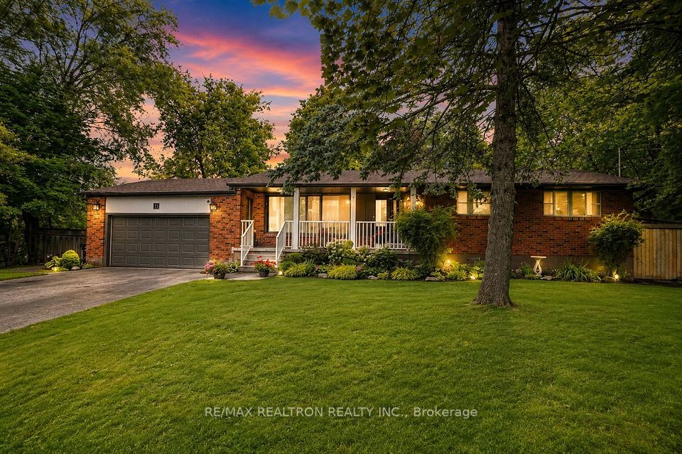 15 Park Road, Bradford West Gwillimbury, ON L0G 1B0 at 15 Park Road, Bradford West Gwillimbury, ON L0G 1B0, Bradford West Gwillimbury, ON, L0G 1B0