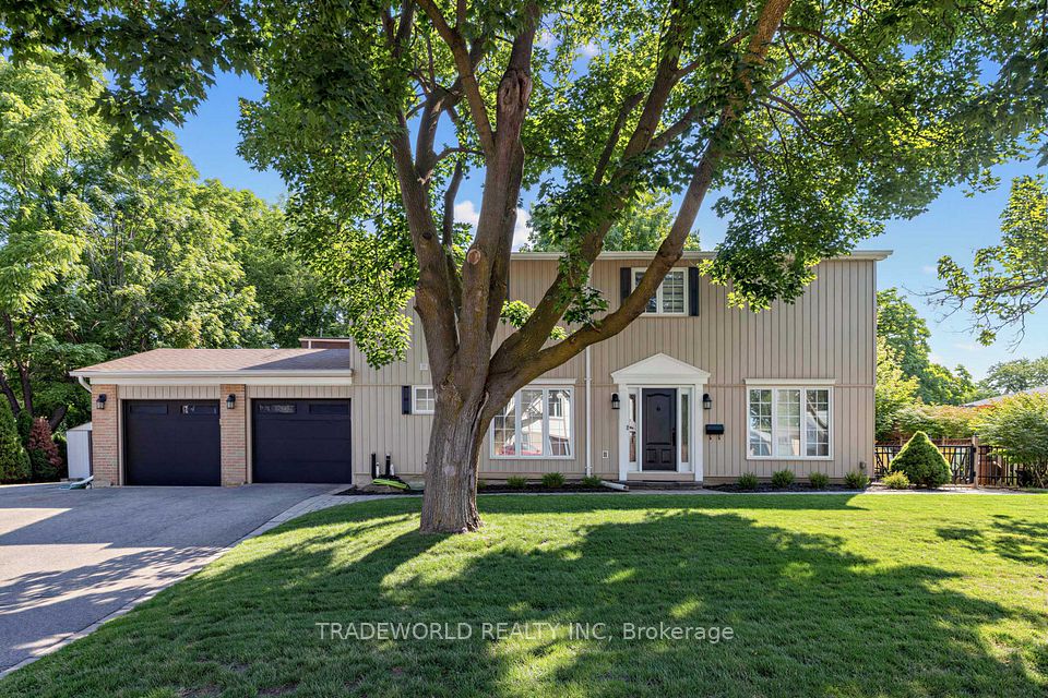 Detached at 101 Meadowbank Road, Newmarket, ON L3Y 2Z1, Newmarket