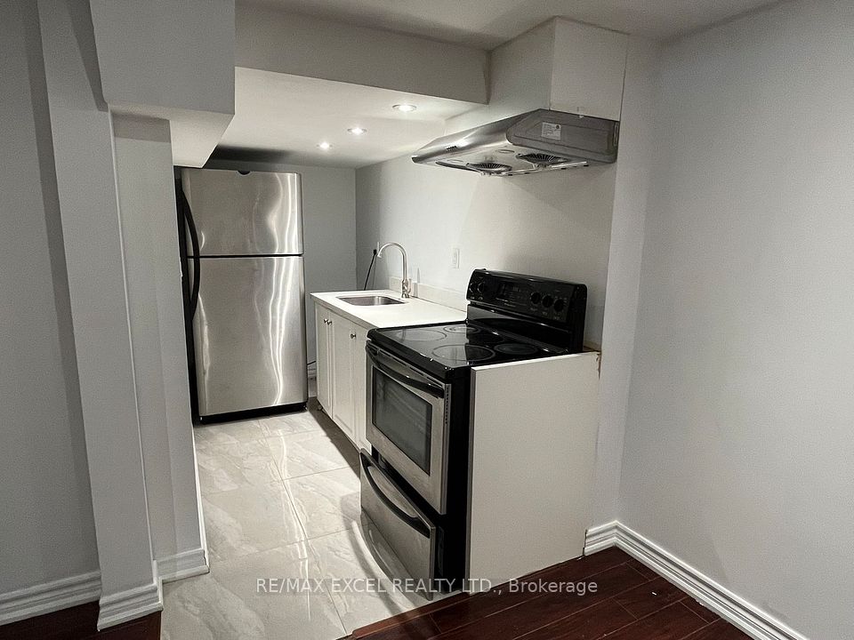 Detached at 63 William Bartlett Drive Bsmt, Markham, ON L6C 0P7, Markham